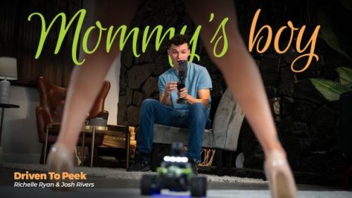 MommysBoy: Driven To Peek – Richelle Ryan