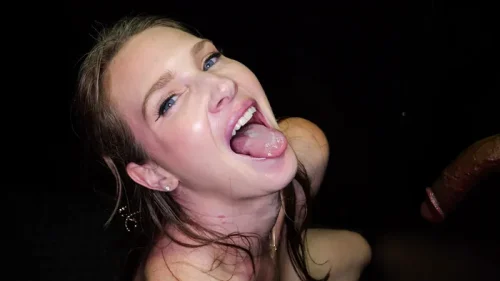 GloryHoleSecrets – Ashley Lane’s First Gloryhole
